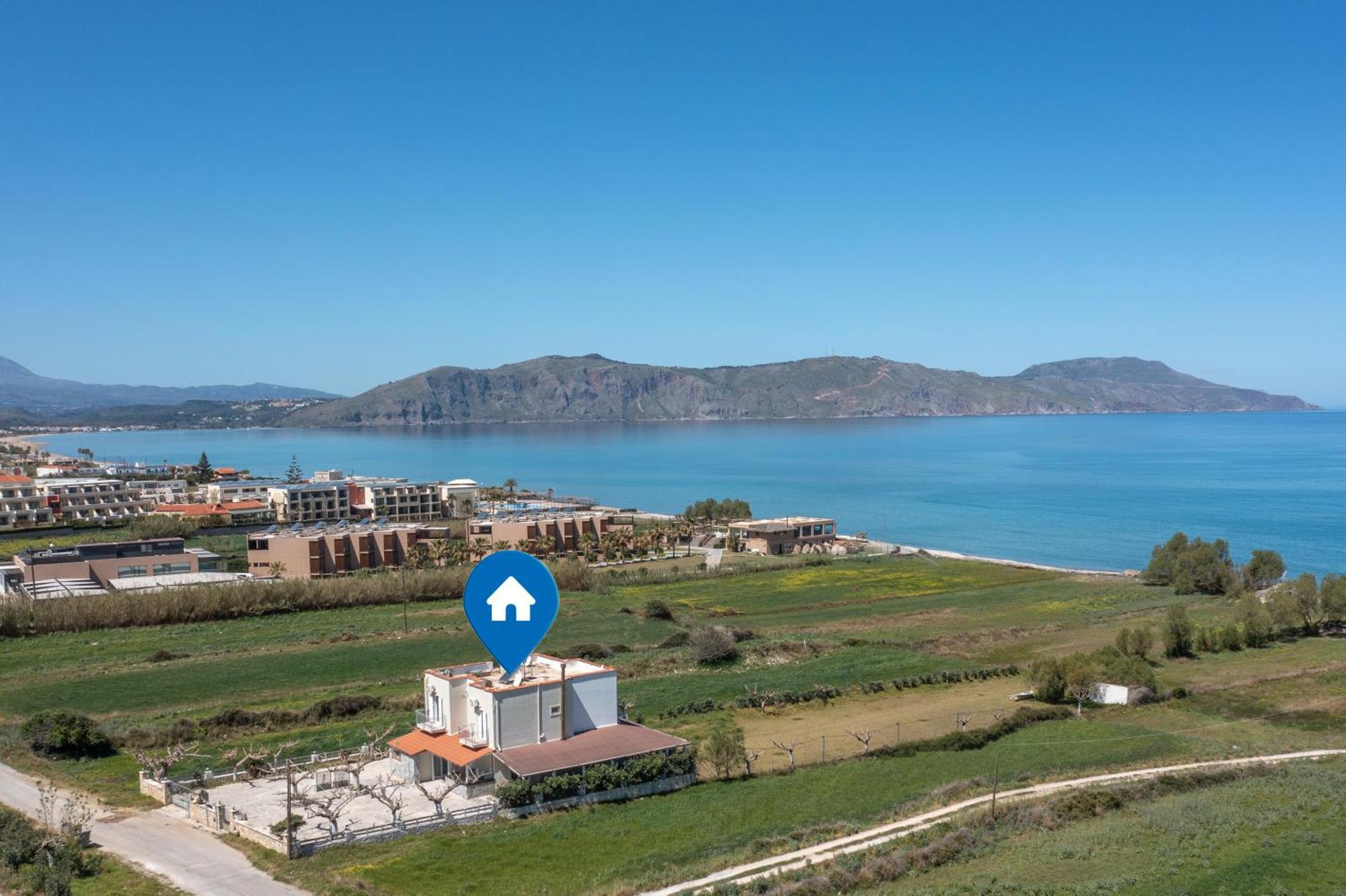 Beachfront First-Floor Suite Georgioupoli Exterior photo
